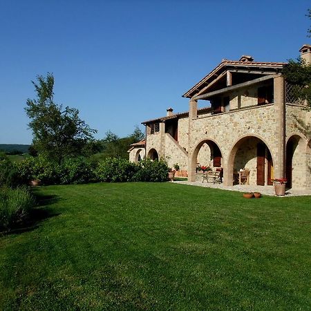 Agriturismo Pian Di Frattina Fabro Exterior photo